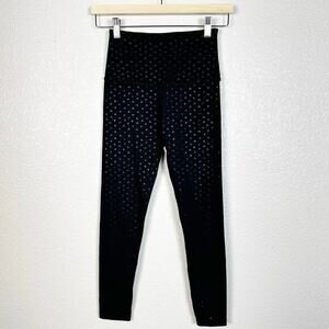 Beyond Yoga Women’s Hearts PowerShine High Waisted Midi Leggings in Black‎ XS